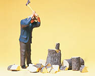 023-45090 - 1:22,5 - Bauer, Holz hackend
