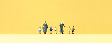 023-88556 - Diakonisse mit Kindern