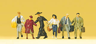 023-10327 - 1:87 - Laufende Reisende