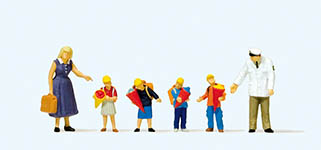 023-10596 - 1:87 - Schulanfang