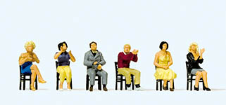 023-10624 - 1:87 - Sitzende Zuschauer, applaudie