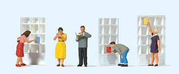 023-10675 - 1:87 - In der Buchhandlung (ohne Reg