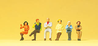 023-14073 - 1:87 - Sitzende