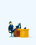 023-29089 - 1:87 - Sitzender Polizist USA