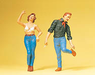 023-45127 - 1:22,5 - Paar in Jeans