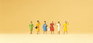 023-79024 - 1:160 - Weibliche Passanten