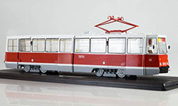 048-83SSM4040 - 1:43 - Tram KTM-5M3, weiß/rot