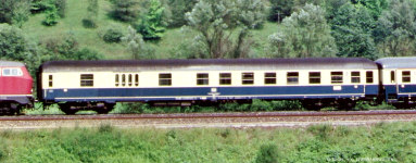  58153 - H0 - Halbgepäckwagen BDm 272, DB, Ep. IV - AC-Digital - mit Beleuchtung
